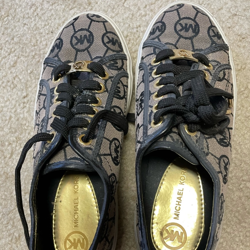 Brand New Black, Brown, and Gold Stylish Michael Kors Shoes!